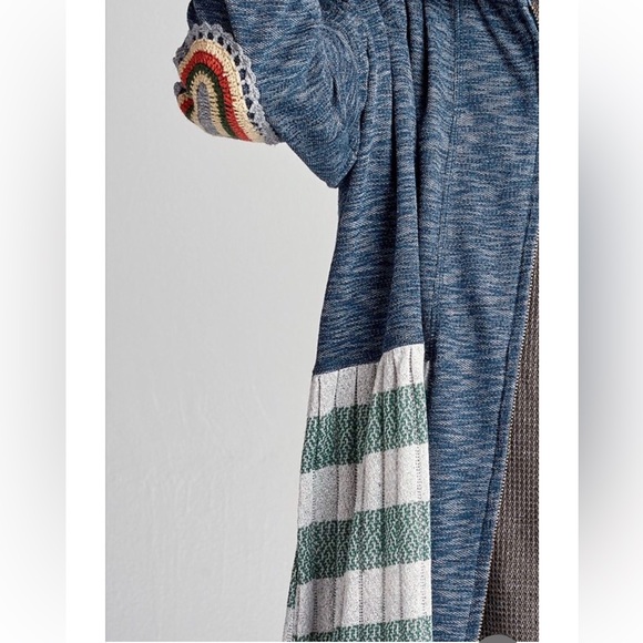 NWT ODDY Women's Blue Full Frontal Zip Stripped Boho Hoodie Sweater Size S - Picture 4 of 12